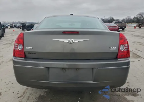 2010 Chrysler 300 Touring из США, поврежденный, VIN 2C3CK5CV5AH170917